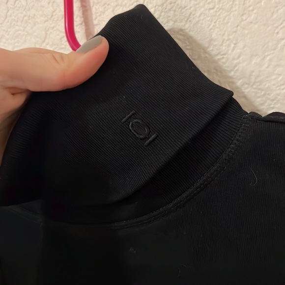 Closed Tunic Style Funnel Neck Sweatshirt - Picture 6 of 9